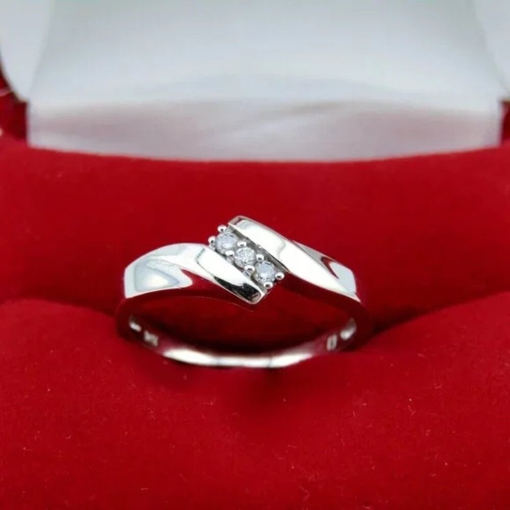 Natural Diamond Wedding Band Ring 10k White Gold Sz 5.25 Genuine Real